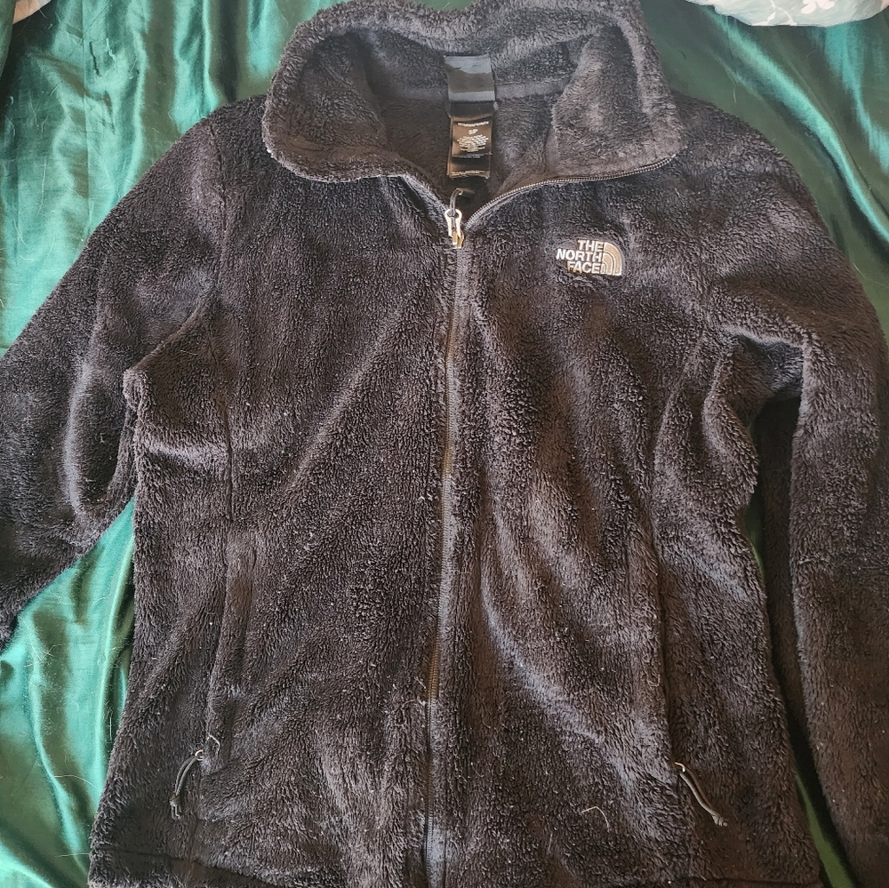 The north face sweater